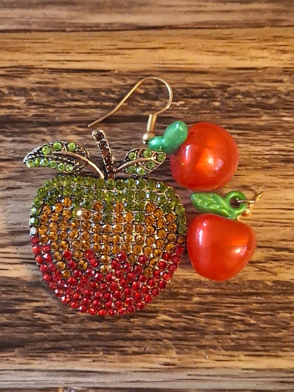 Sparkly Pave Apple Rhinestone Brooch and Drop Earrings NWOT